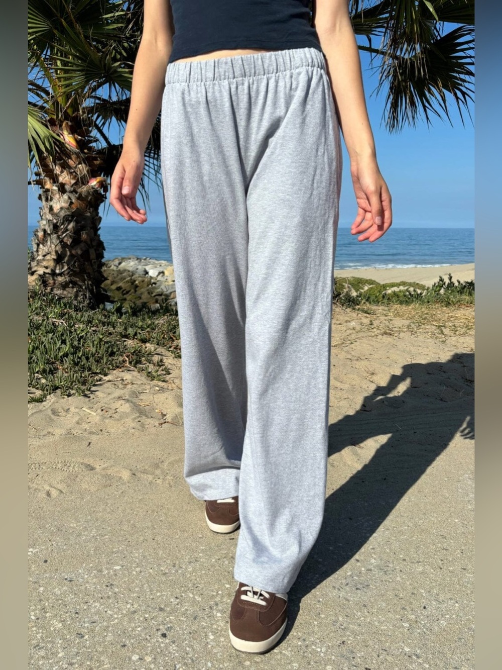 Brandy Melville Anastasia Sweatpants